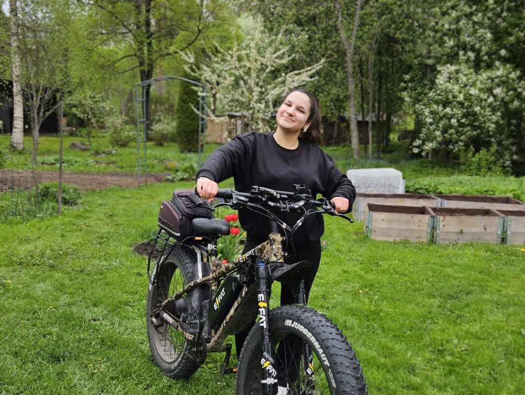 Sähköfatbike kaasukahvalla